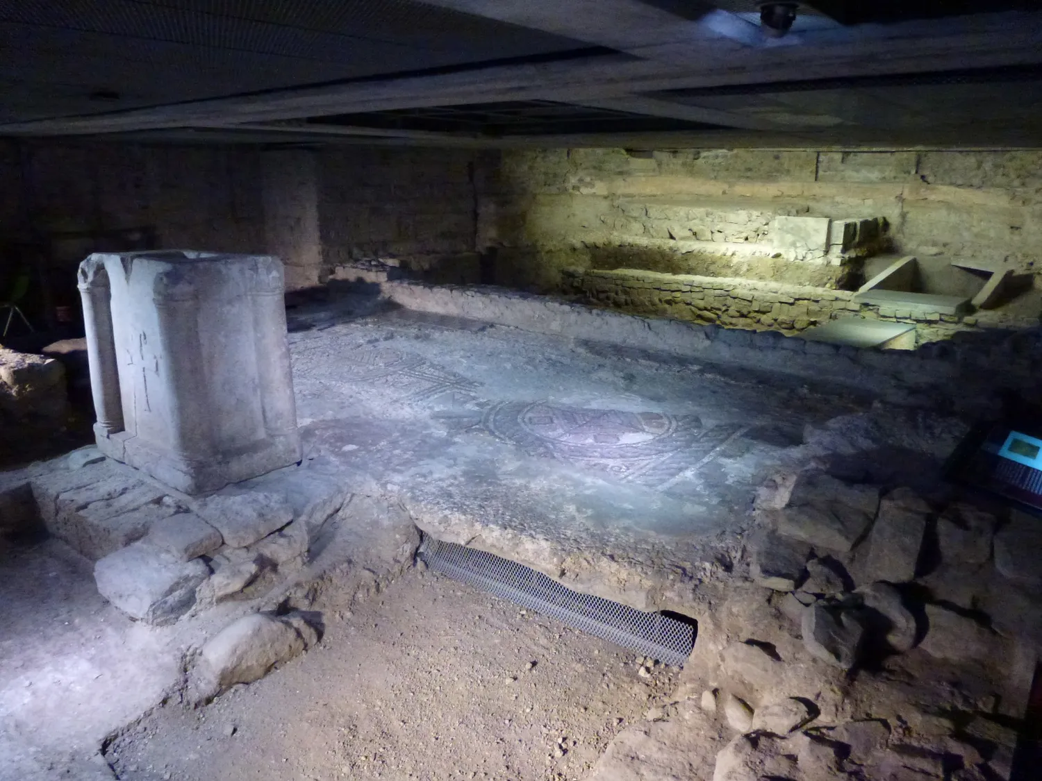 Image qui illustre: Crypte archéologique Notre-Dame du Bourg à Digne-les-Bains - 0