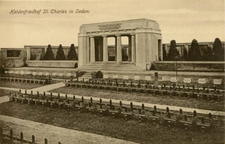 Image qui illustre: Monument Allemand Du Cimetière Saint-charles
