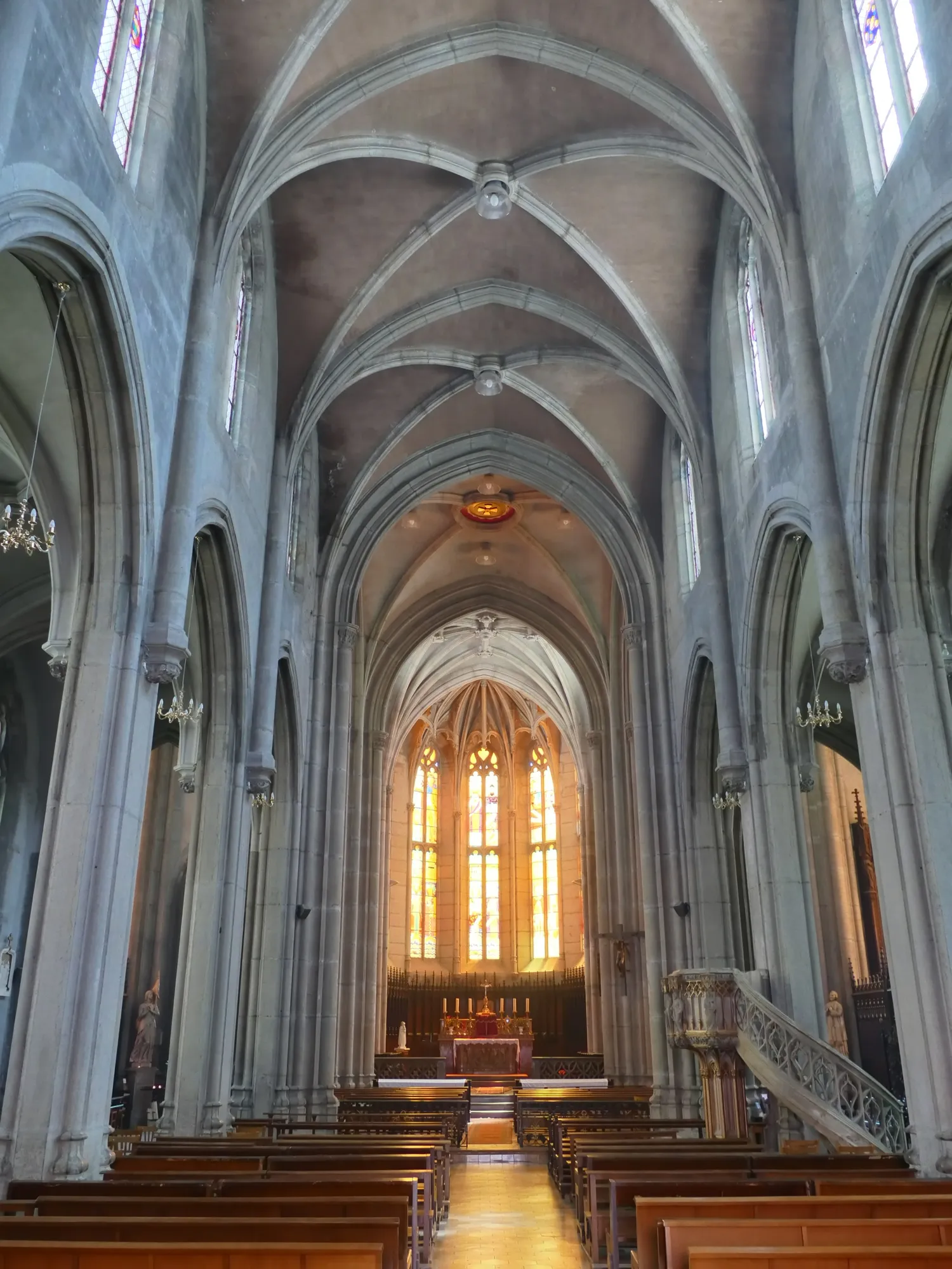 Image qui illustre: Eglise Saint Georges de Lyon à Lyon - 2