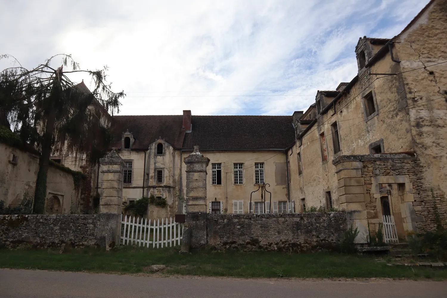 Image qui illustre: Château De Villeberny à Villeberny - 0