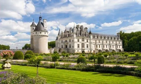 Image qui illustre: Excursion d'une journée à Chambord, Chenonceau et Amboise depuis Paris