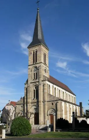Image qui illustre: Eglise Saint Adelphe