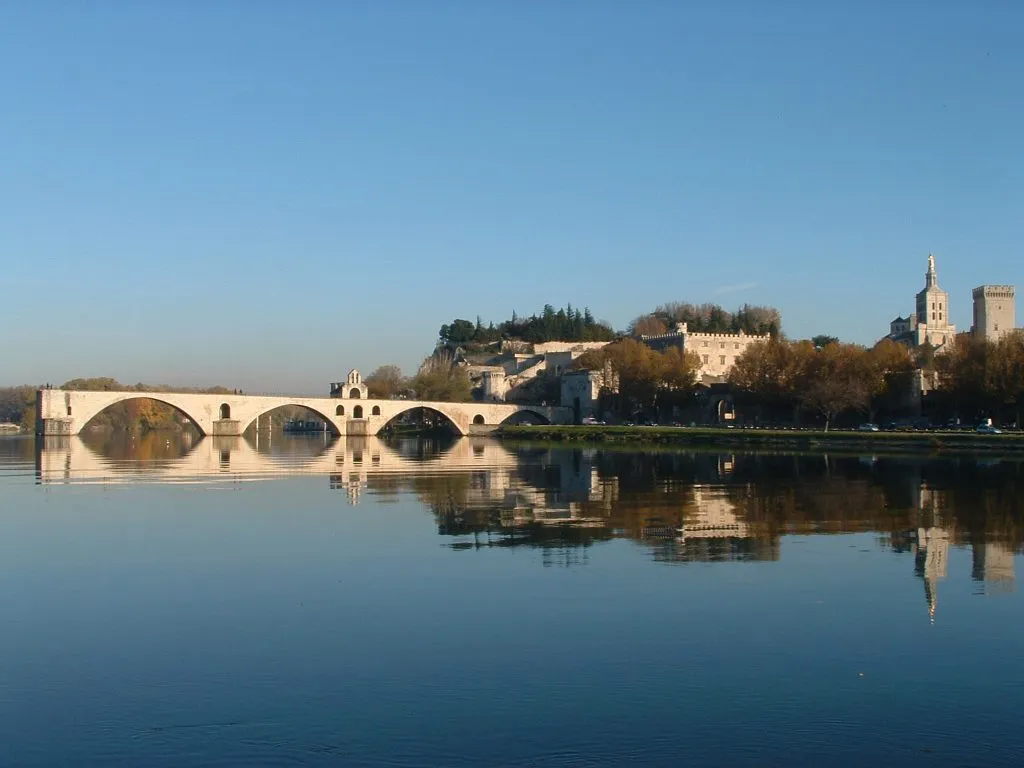 Image qui illustre: Le pont Saint-Bénézet à Avignon - 1