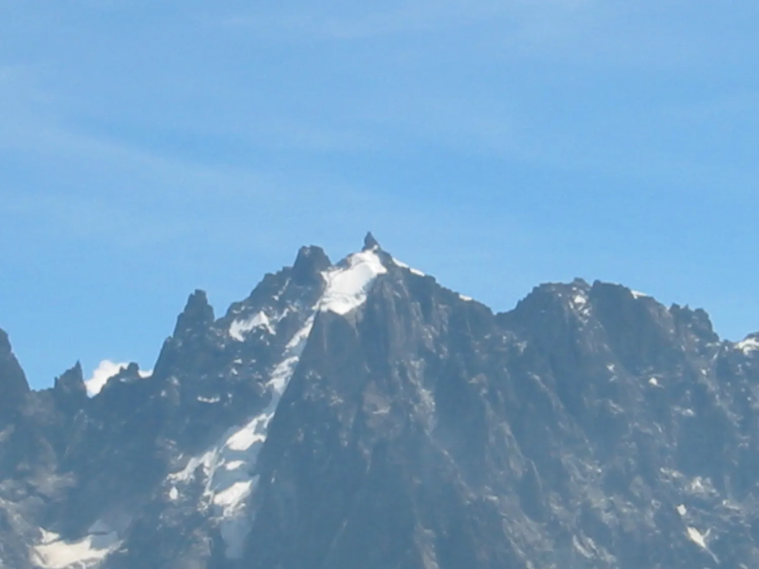 Image qui illustre: Aiguille du Plan à Chamonix-Mont-Blanc - 0