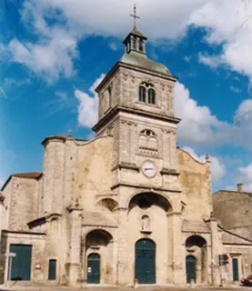 Image qui illustre: Eglise Saint-Vincent de Barsac à Barsac - 0