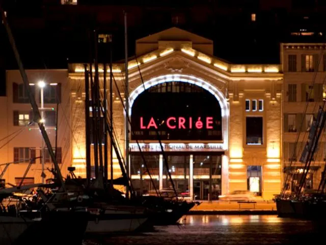 Image qui illustre: La Criée - Théâtre National De Marseille