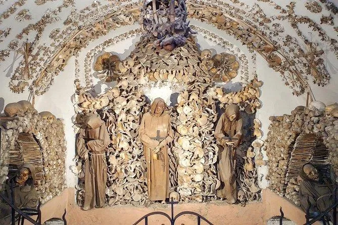 Image qui illustre: Capuchin Crypt