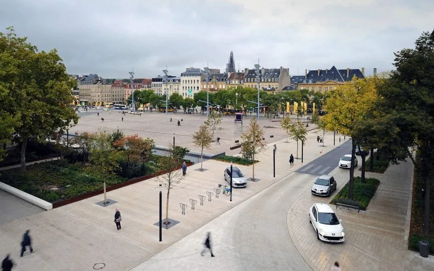 Image qui illustre: Place de la République  à Metz - 0