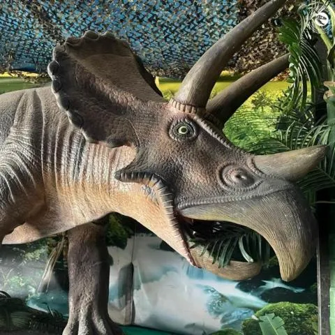 Image qui illustre: Expo Découverte : L'histoire Des Dinosaures