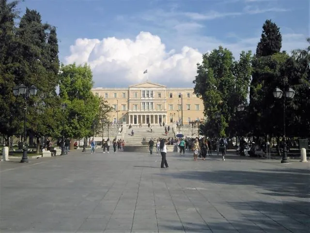 Image qui illustre: Place Syntagma