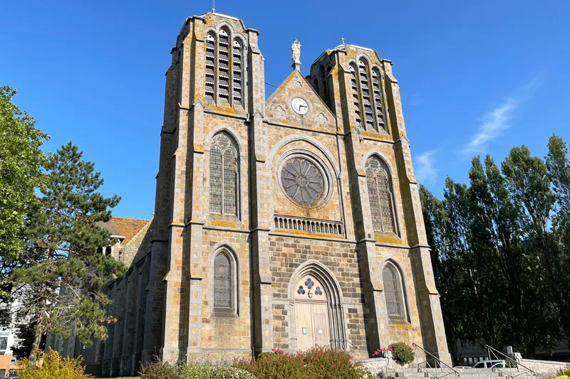 Image qui illustre: Eglise Notre Dame des Grèves à Saint-Malo - 1