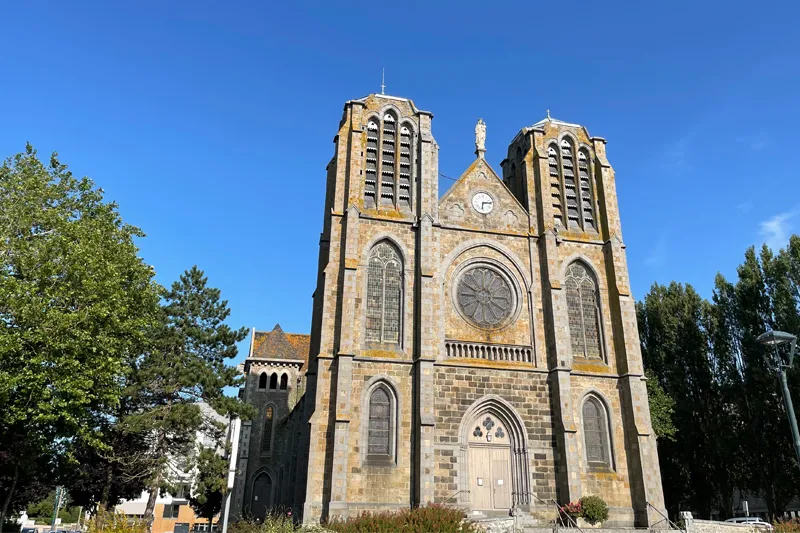 Image qui illustre: Eglise Notre Dame des Grèves à Saint-Malo - 0