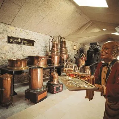 Image qui illustre: Distillerie Louis Roque