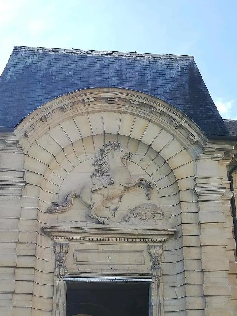 Image qui illustre: Écuries du Château