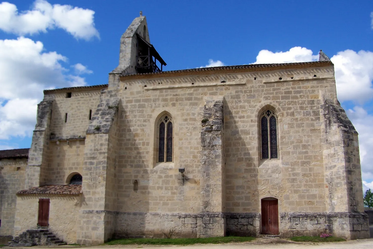 Image qui illustre: Eglise Saint-Hilaire de Rimons à Rimons - 1