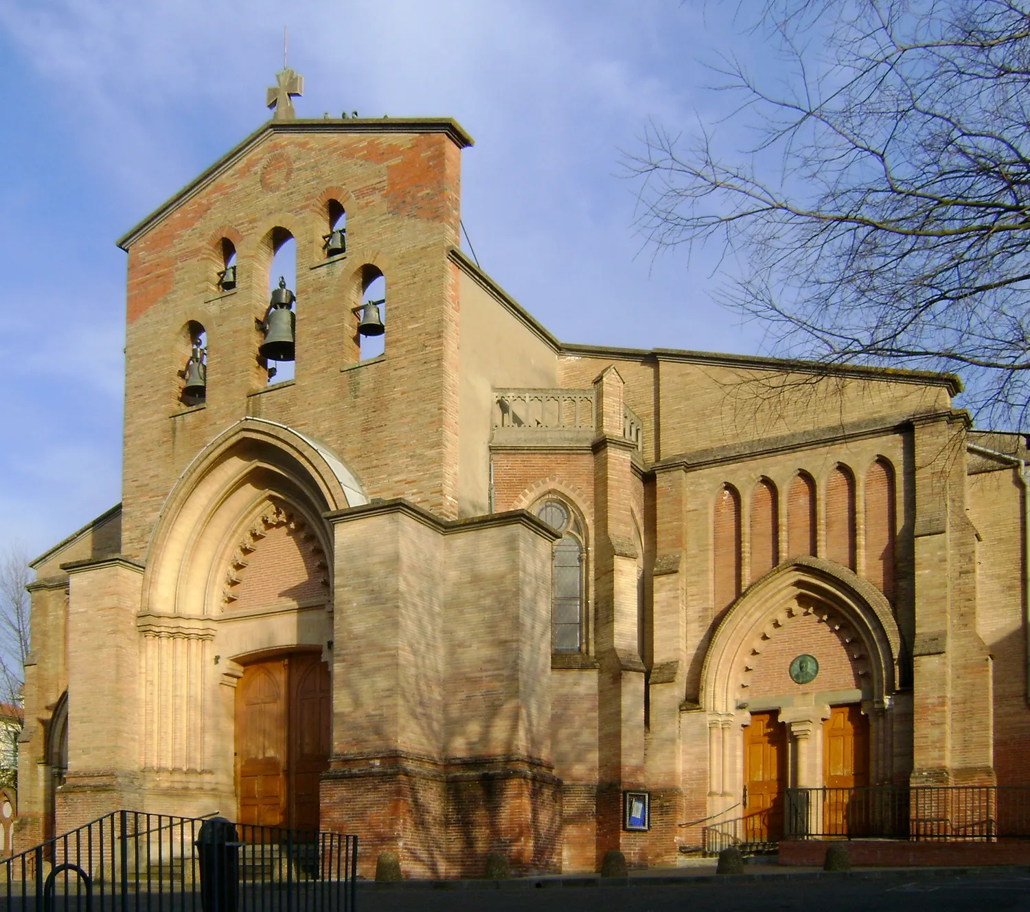 Image qui illustre: Eglise De L'immaculee Conception De Bonnefoy à Toulouse - 0