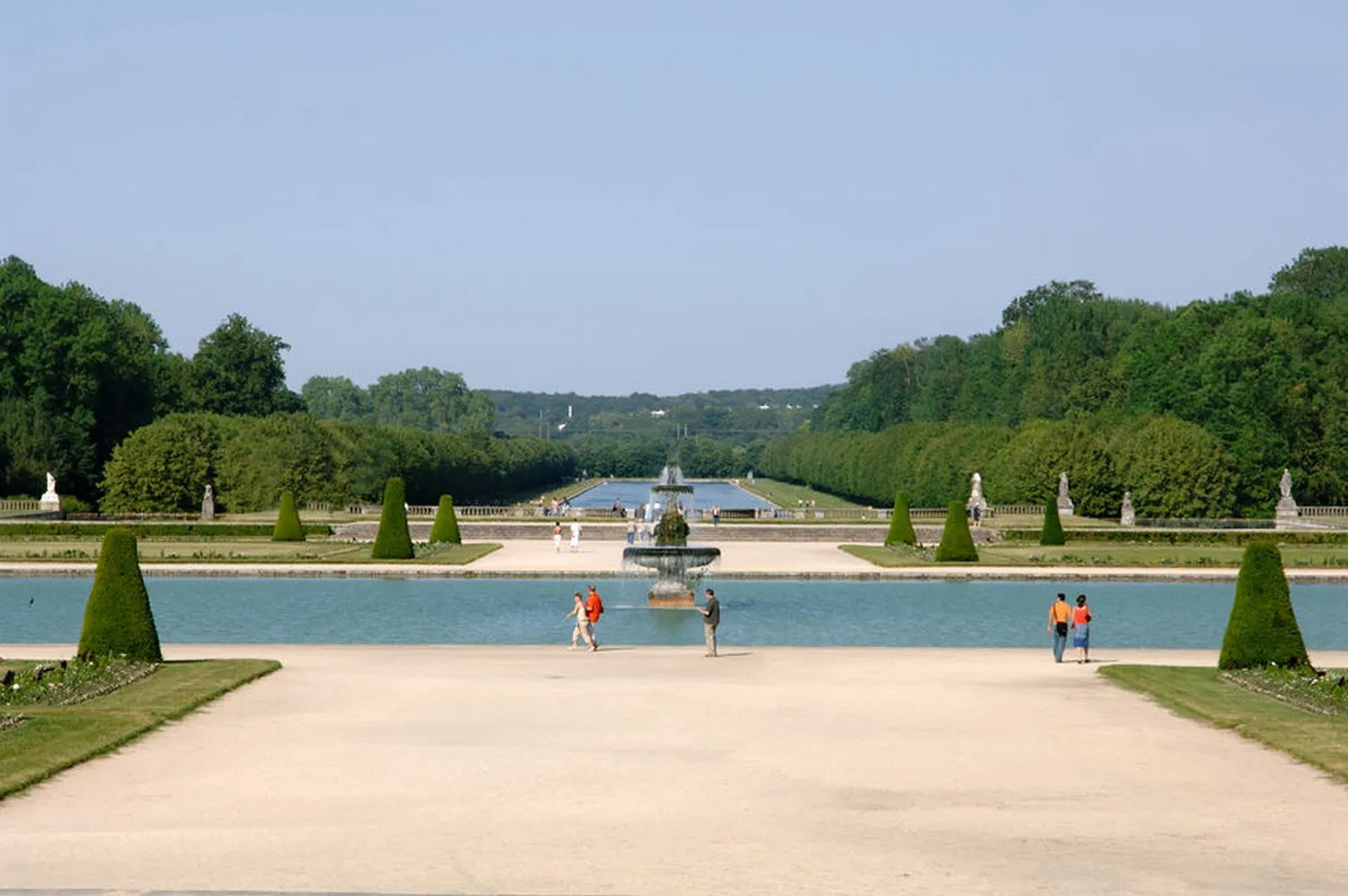 Image qui illustre: Le parc et les jardins du château de Fontainebleau à Fontainebleau - 0
