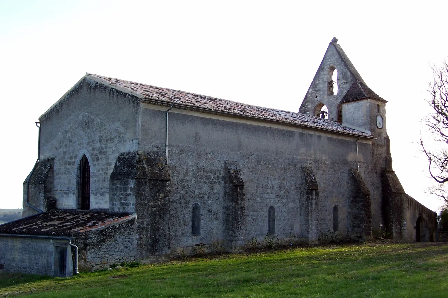 Image qui illustre: Eglise Saint-Pierre de Dieulivol à Dieulivol - 0