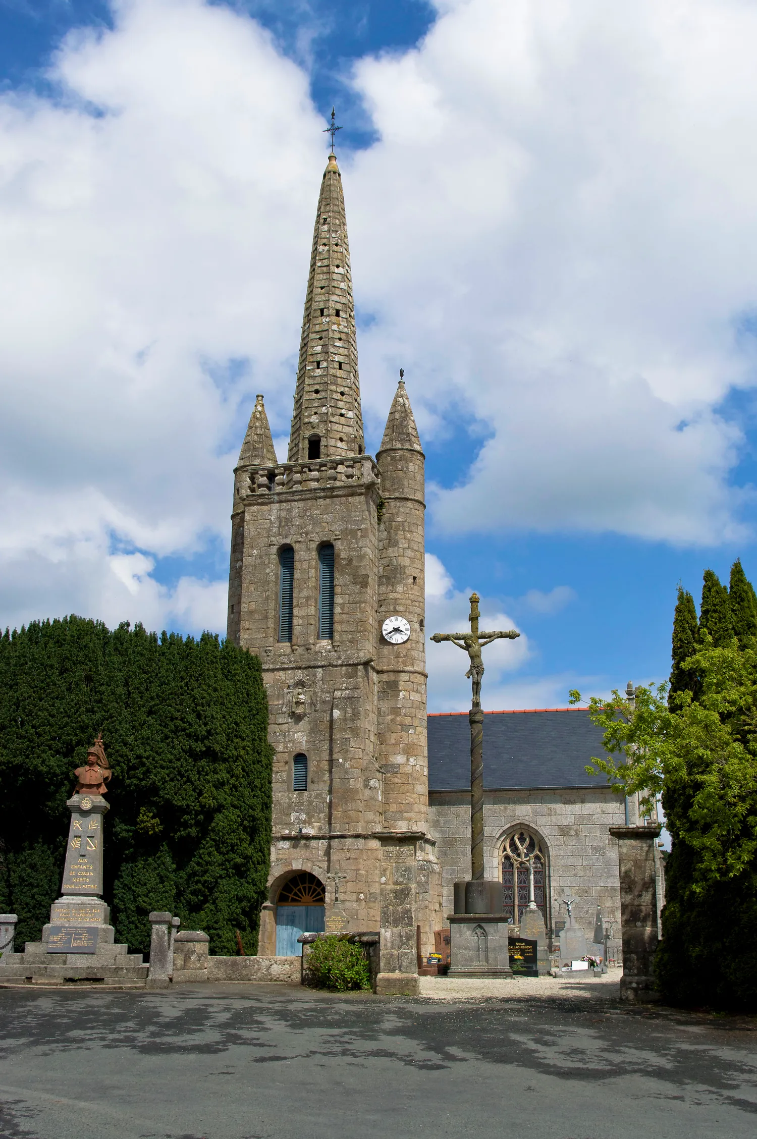 Image qui illustre: Eglise Paroissiale Saint-chéron à Cavan - 0