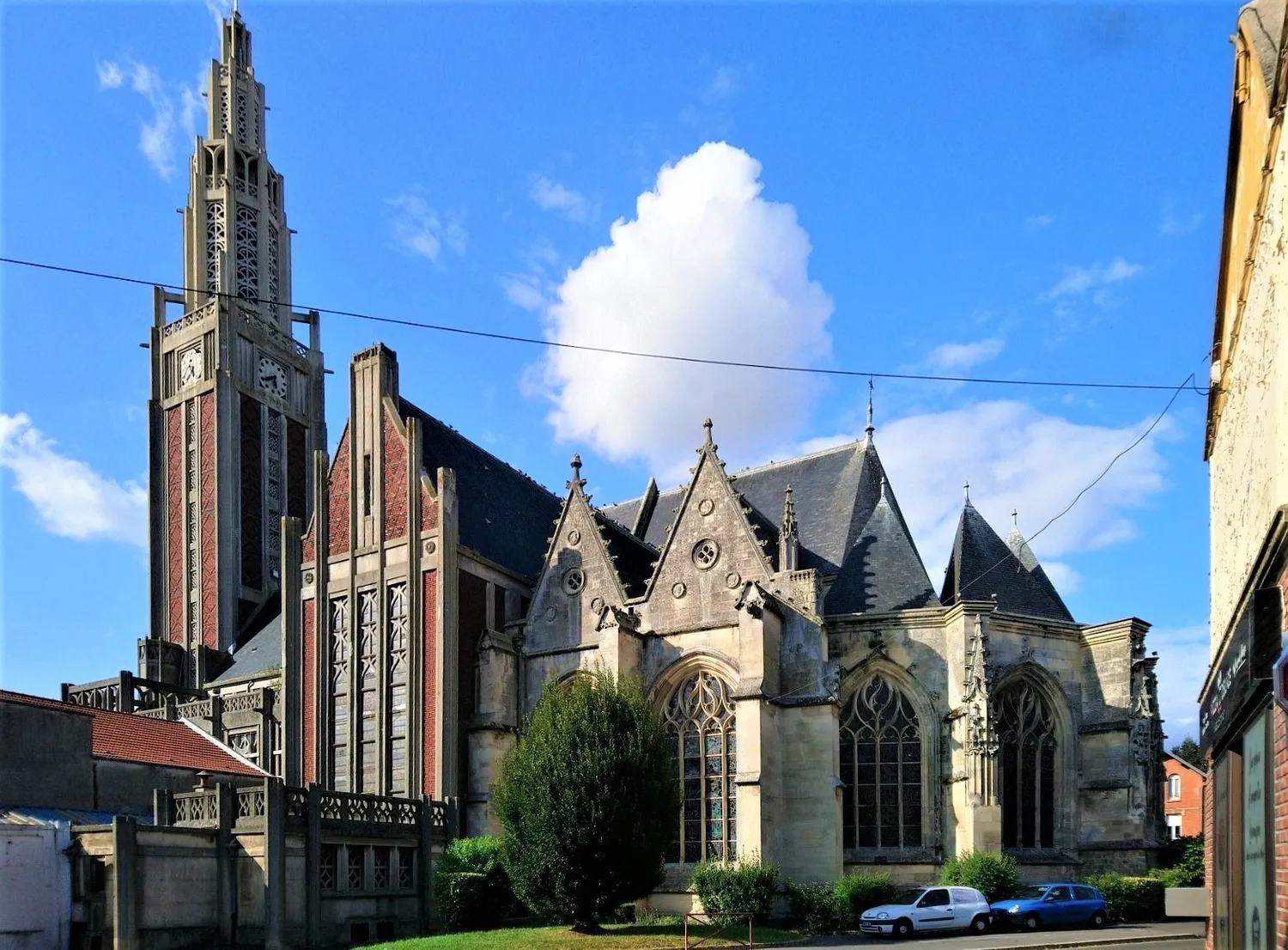 Image qui illustre: Eglise Saint Pierre - Roye à Roye - 1