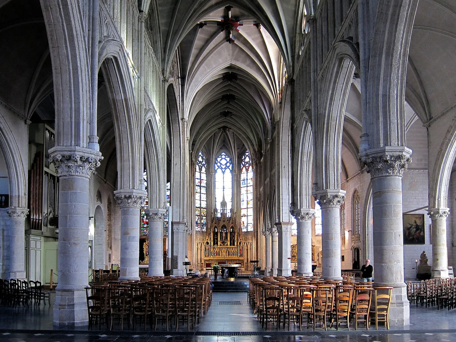 Image qui illustre: Église Saint-Martin à Roubaix - 1