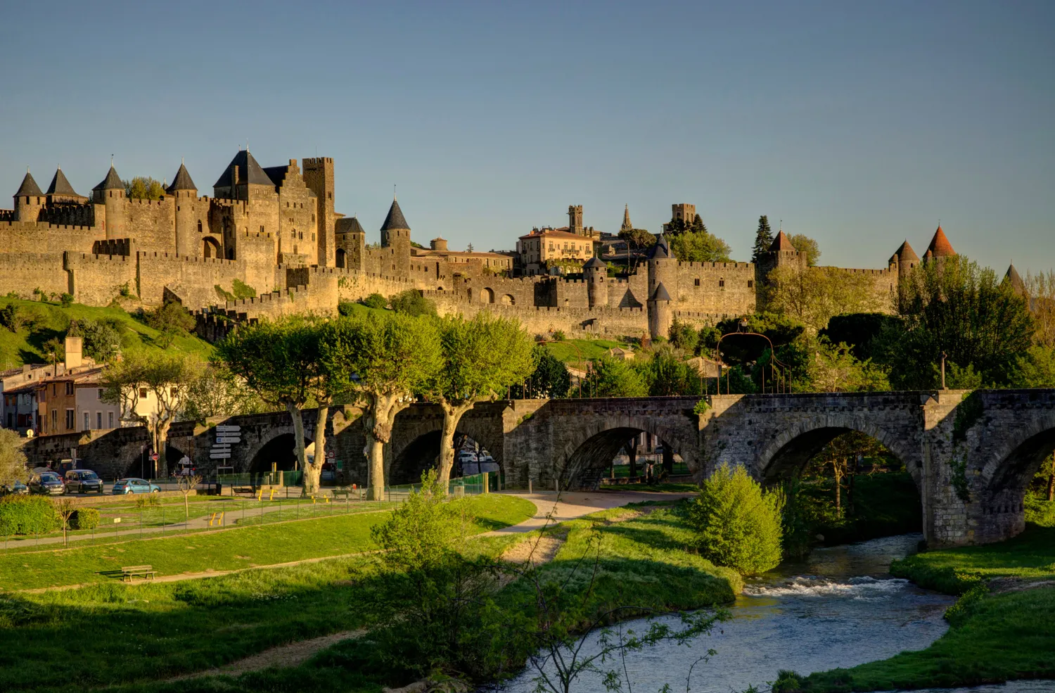 Image qui illustre: Château Et Remparts De La Cité De Carcassonne à Carcassonne - 0