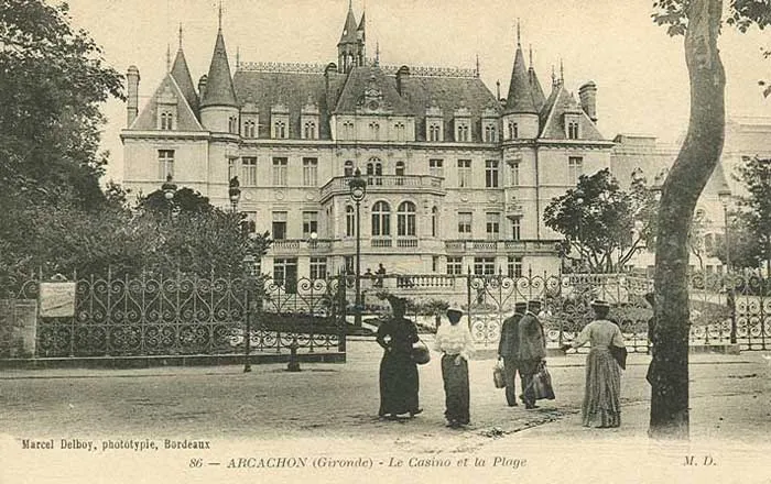 Image qui illustre: Le Château Deganne  à Arcachon - 1
