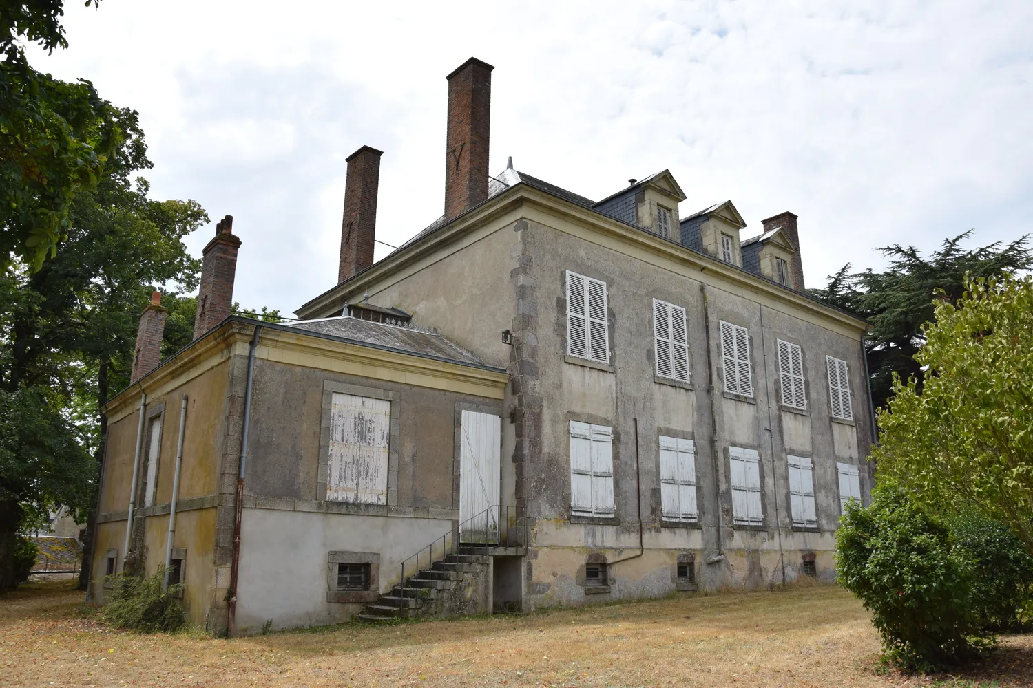 Image qui illustre: Château D'argenton Les Vallées à Argentonnay - 1