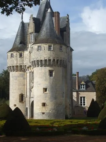 Image qui illustre: Château de Frazé