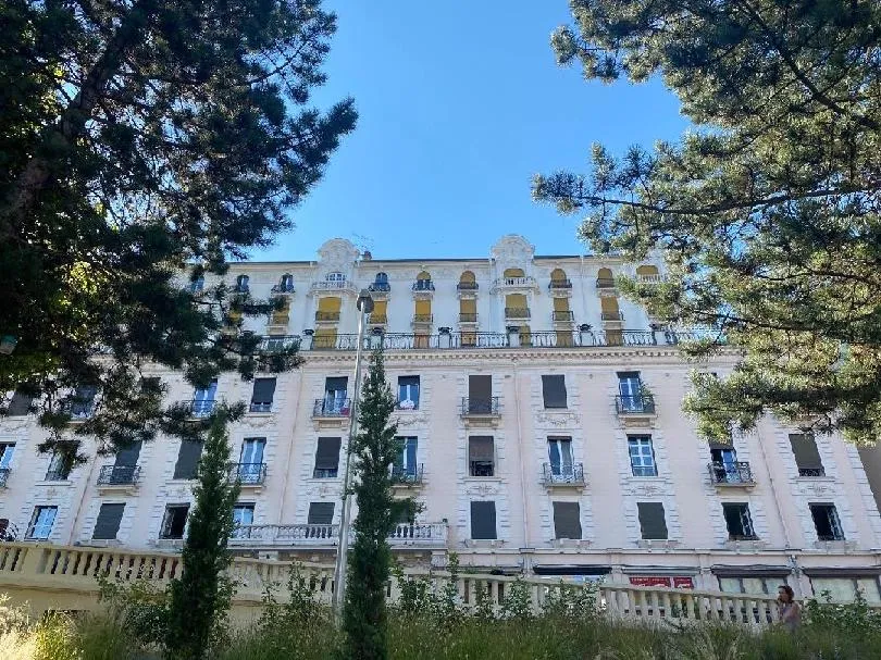 Image qui illustre: Ancien Hôtel Royat-Palace