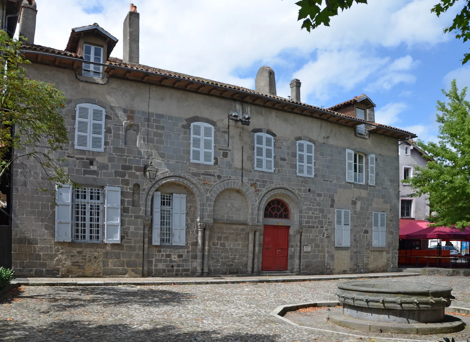 Image qui illustre: Abbaye Saint-Géraud d'Aurillac à Aurillac - 2