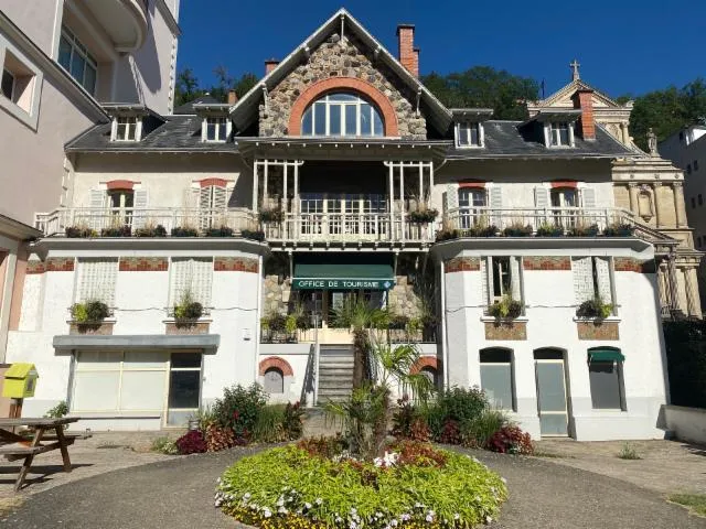 Image qui illustre: Villa La Chaumière - Office du Tourisme