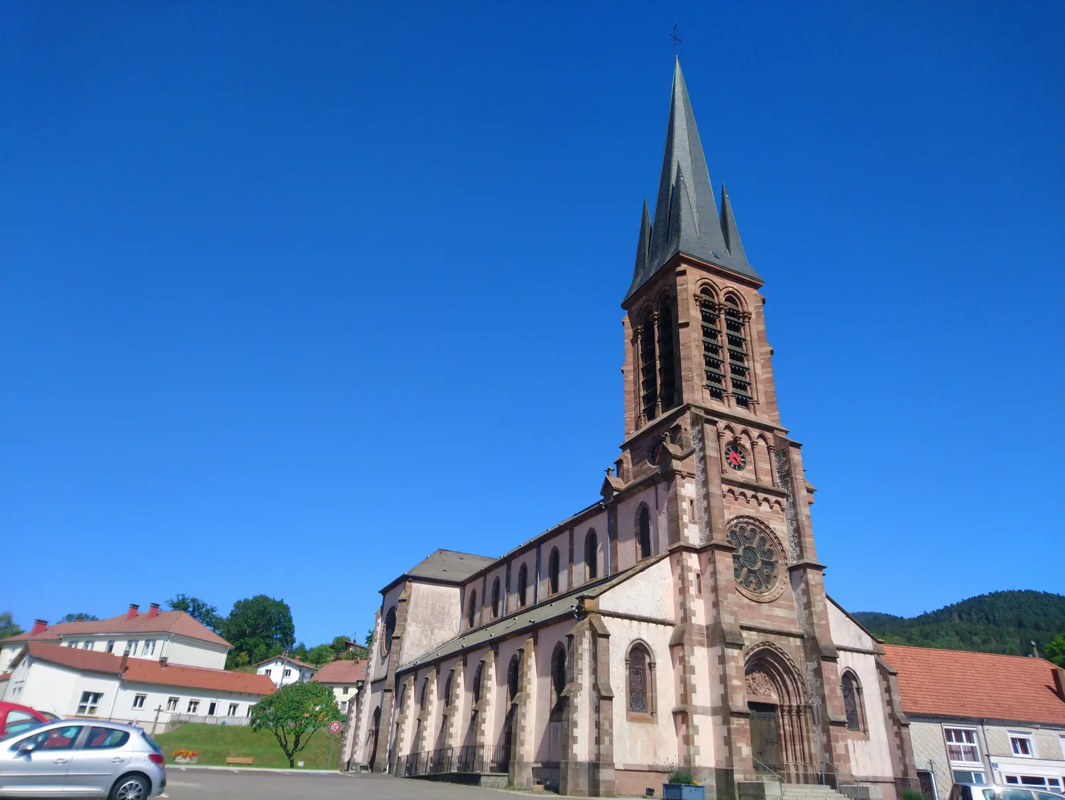 Image qui illustre: Eglise de Saint-Maurice-Sur-Moselle à Saint-Maurice-sur-Moselle - 1