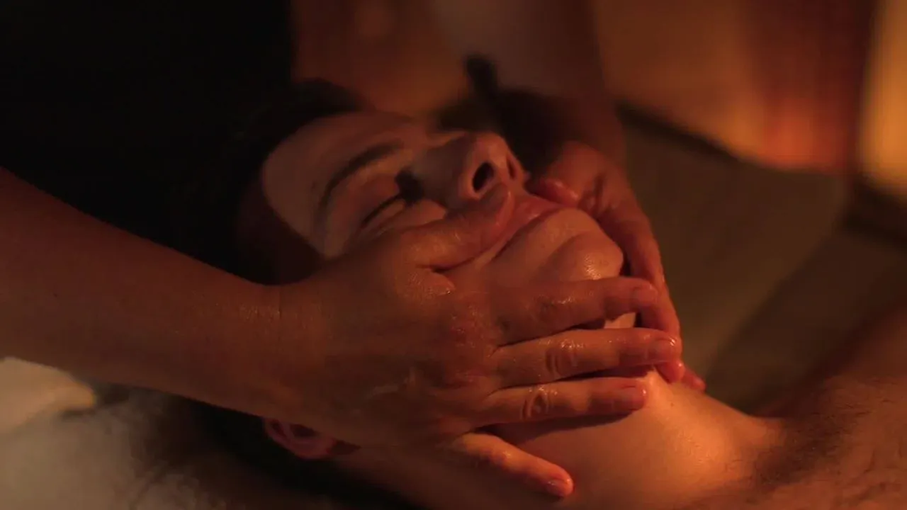 Image qui illustre: Les Cent Ciels Paris à Paris - 0