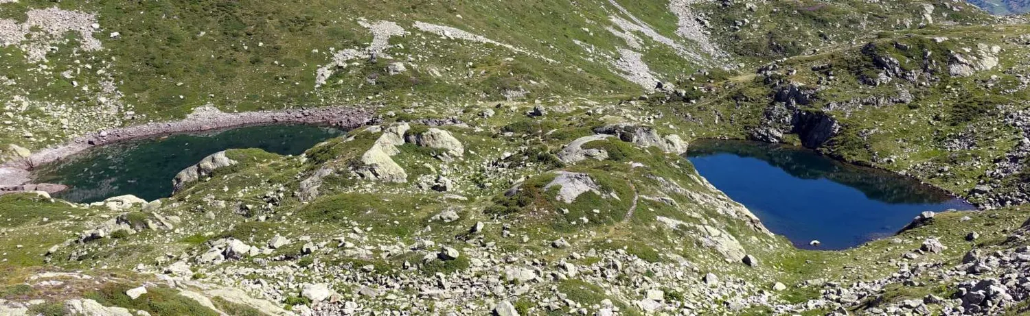 Image qui illustre: Lacs des Chéserys