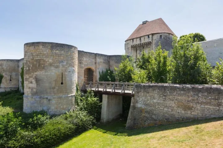 Image qui illustre: Château De Caen