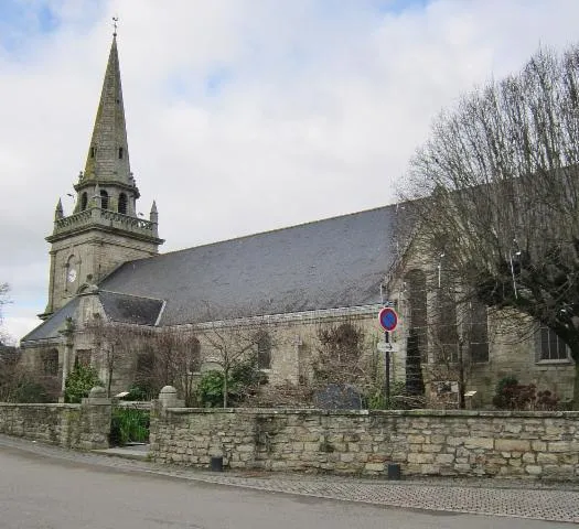 Image qui illustre: Église Saint-Pierre