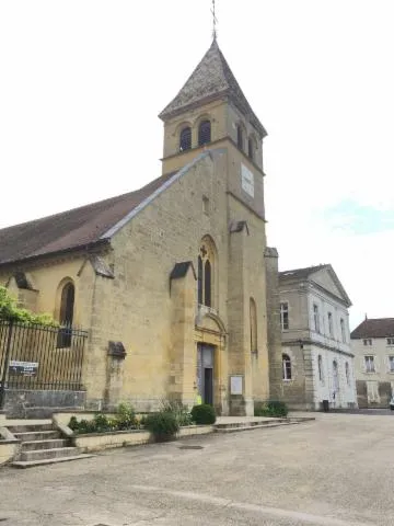 Image qui illustre: Eglise Saint-Léger