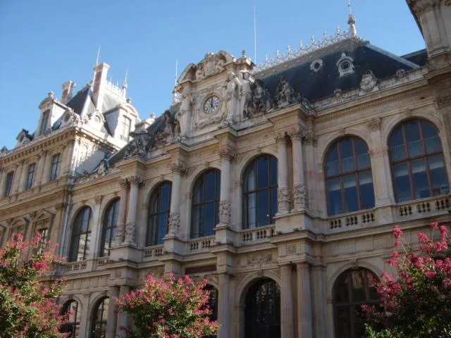 Image qui illustre: Palais de la Bourse