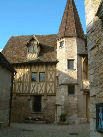 Image qui illustre: Musée Du Vin De Bourgogne