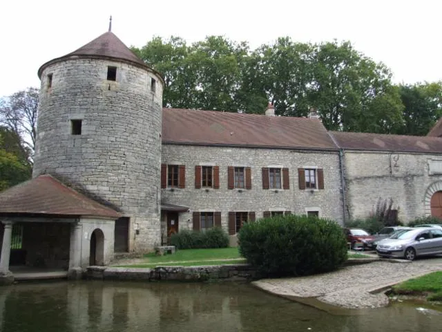 Image qui illustre: Abbaye De Bèze