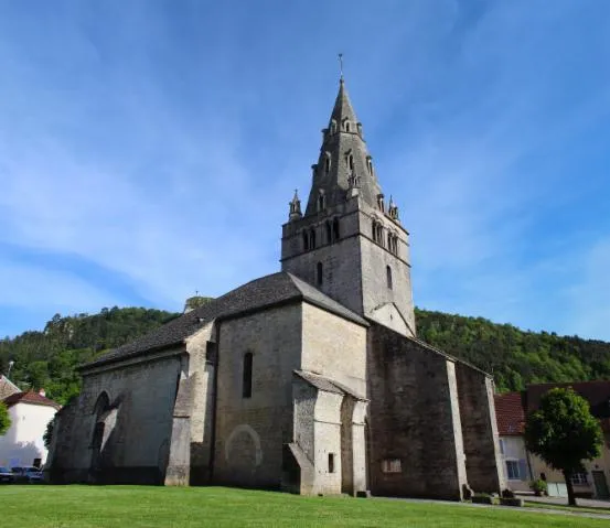 Image qui illustre: Eglise de Mouthier le Vieillard