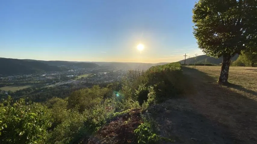 Image qui illustre: Panorama Depuis Le Saint Mont