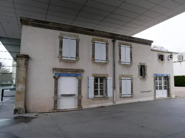 Image qui illustre: Ancienne Conciergerie de l'Imprimerie Pellerin 