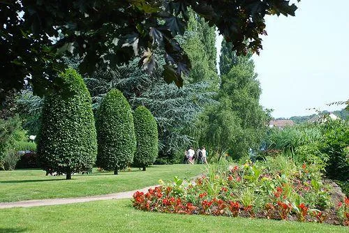 Image qui illustre: Parc Du Cours