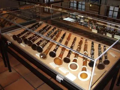 Image qui illustre: Le Musée Des Instruments À Vent