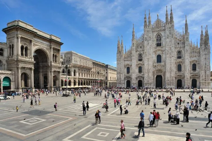 Image qui illustre: Piazza del Duomo