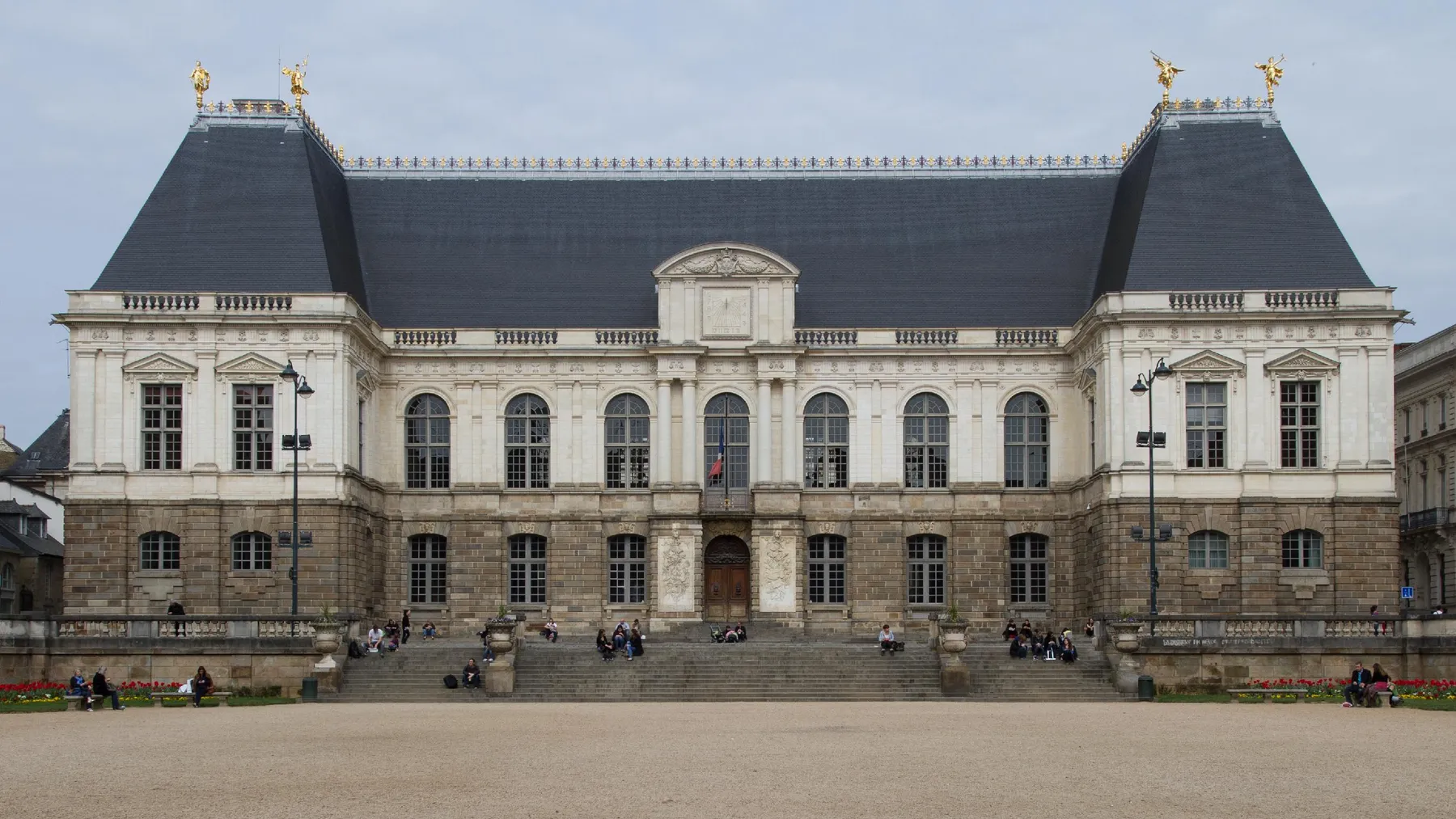 Image qui illustre: Palais du Parlement de Bretagne