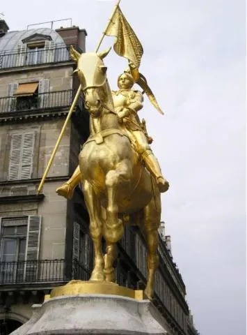 Image qui illustre: Statue de Jeanne d'Arc
