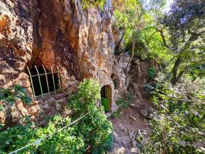 Grotte Saint-Honorat